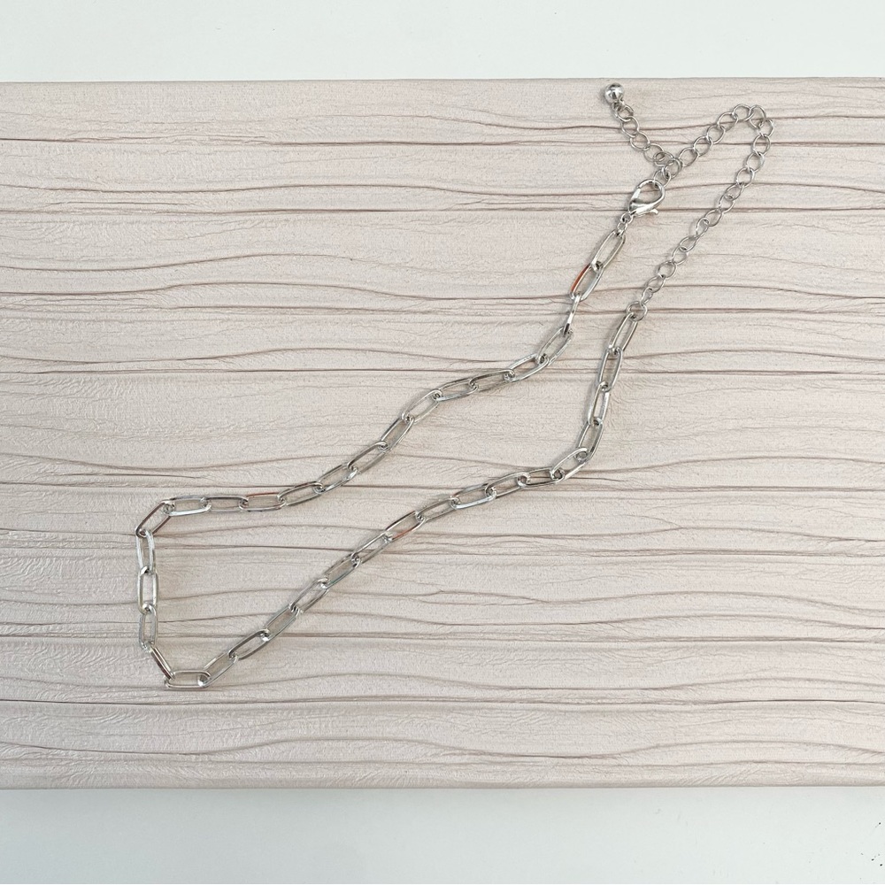 3/$20 Dainty Silver Paperclip Chain Choker Necklace - Picture 2 of 8